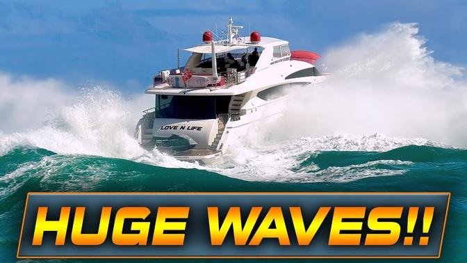 Huge Waves At Haulover Inlet Boats At Haulover Inlet Wavy Boats