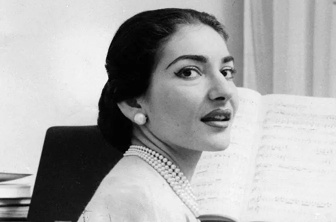 Maria Callas L Amour Est Un Oiseau Rebelle Habanera Carmen Bizet