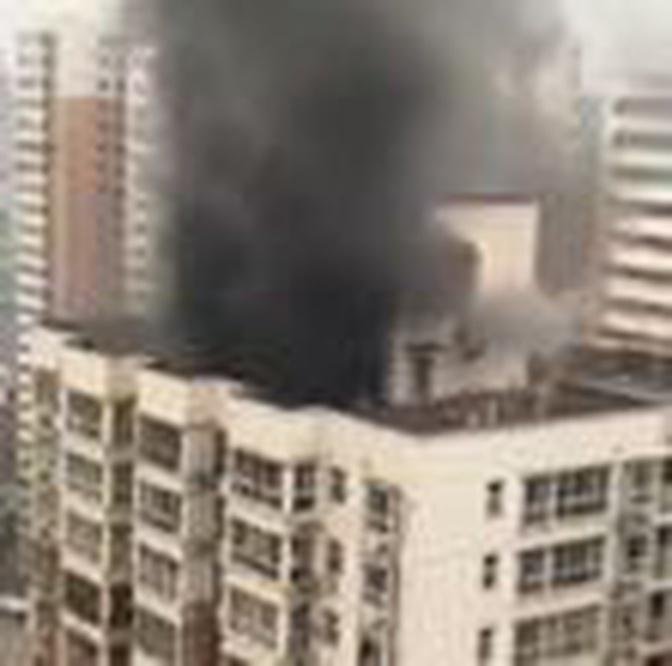 陝西西安一高層住宅樓發生火災，5人遇難，3人受傷。