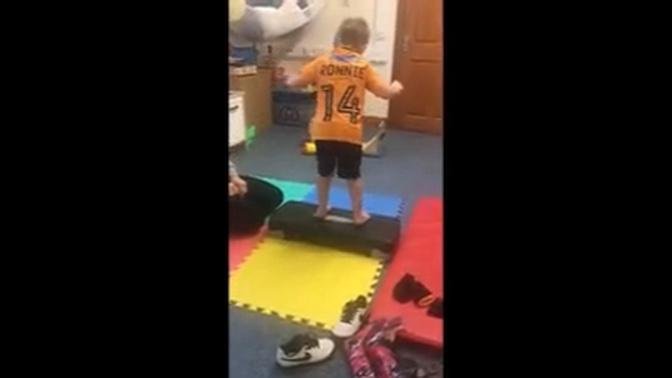 Inspirational moment boy with cerebral palsy walks without splints