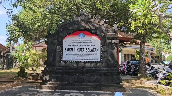 Sosialisasi Ganjing World di SMKN1 Nusa Dua 