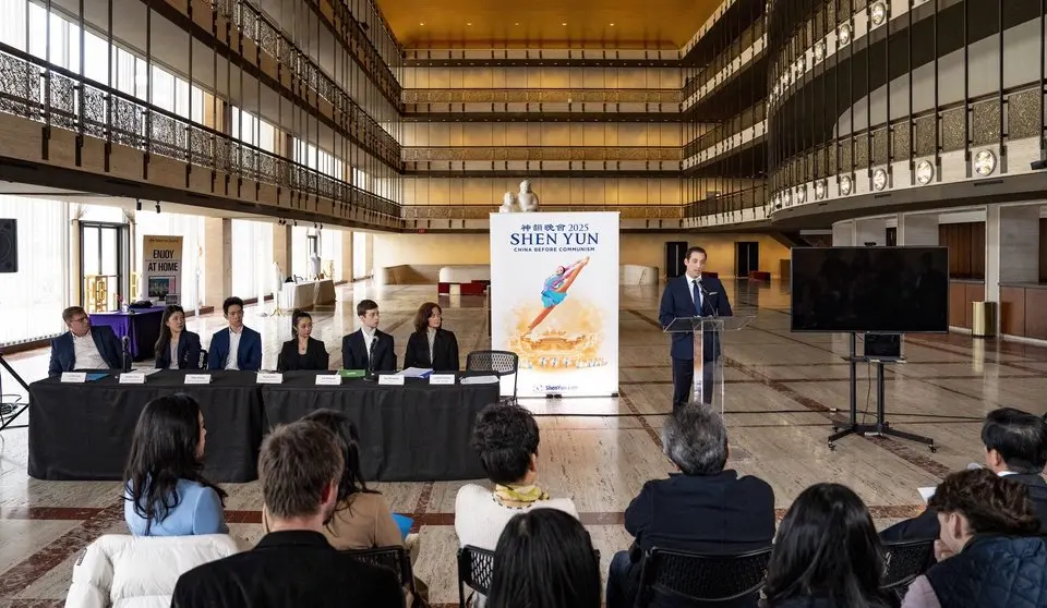 Shen Yun Holds Press Conference on Attack Campaign by CCP