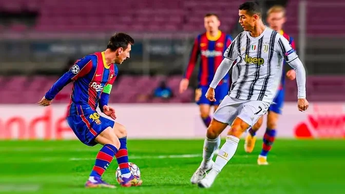 Lionel Messi Humiliating Cristiano Ronaldo !