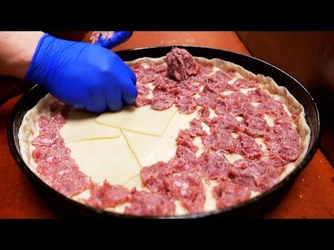 Chicago Food The BEST DEEP DISH PIZZA in America Lou Malnatis Pizzeria_1080p.mp4