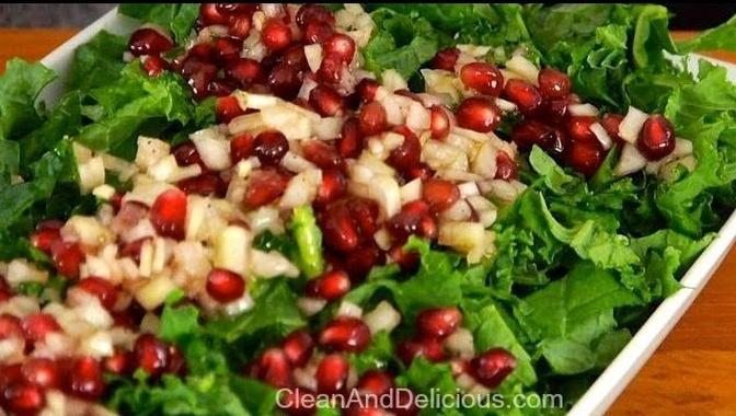 EASY KALE SALAD with POMEGRANATE
