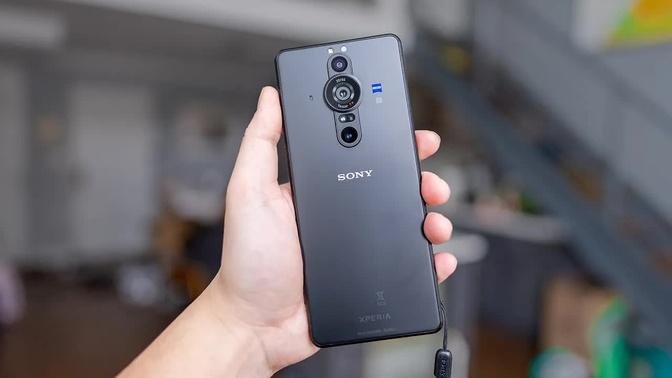 I used Sony's BEST Camera Smartphone for 3 Months... Was it ANY Good?