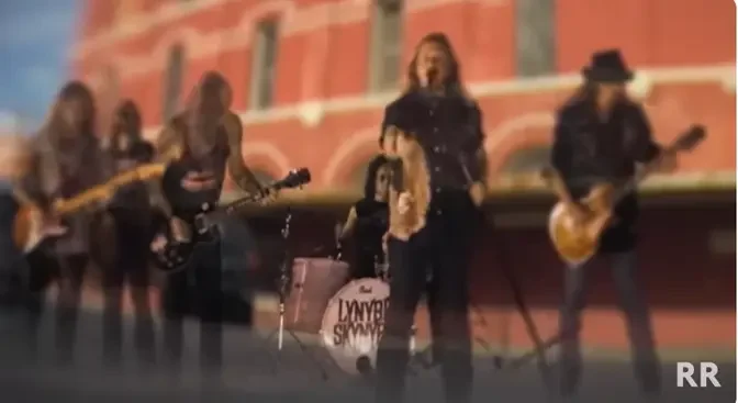 Lynyrd Skynyrd - Simple Life [OFFICIAL VIDEO]