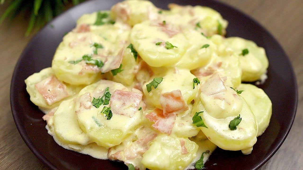 Ein einfaches Rezept für cremige Kartoffeln in der Pfanne. Schnell und lecker!