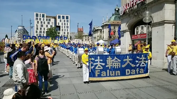 Falun Dafa Tag in München 1