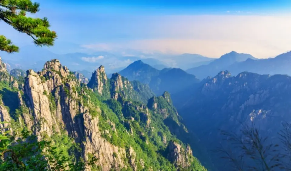 Nhìn thấu đáo bản thân mới có thể thành bậc trí giả