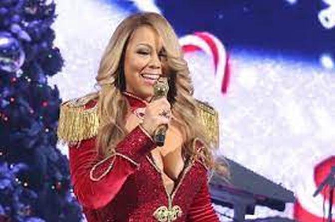 Mariah Carey Sets A New Spotify Streaming Record With Her Song ‘All I ...