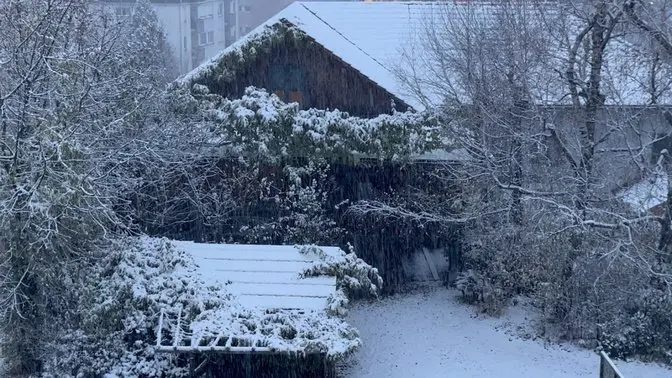 ❄️☃️ Winter is coming
#Switzerland #Snow #schweiz