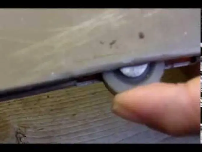 Quick Tip How to Remove a Sliding Screen Door