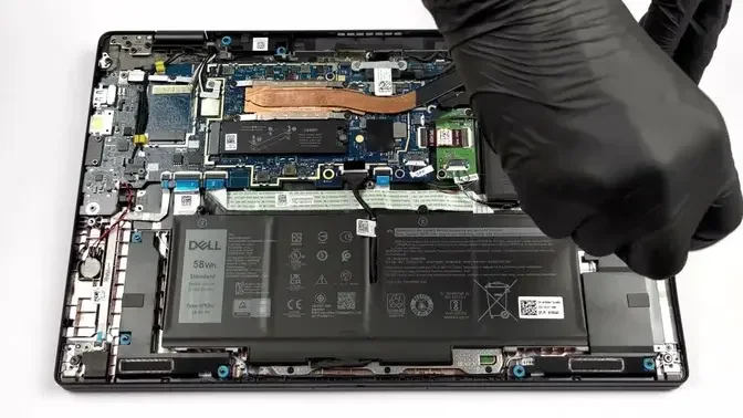 🛠️ Dell Latitude 15 7530 - disassembly and upgrade options