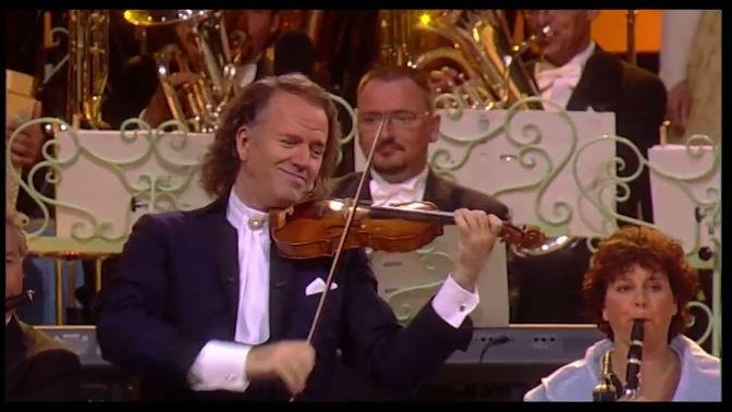 Swinging Bells of Limburg – André Rieu | Videos | André Rieu | Gan Jing ...