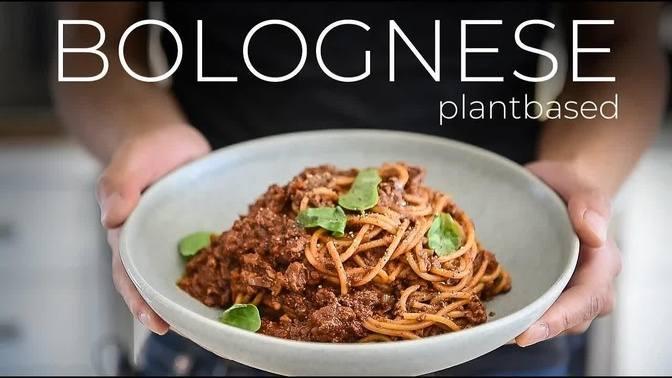 Getting SAUCEY with this BOLOGNESE inspired vegan recipe