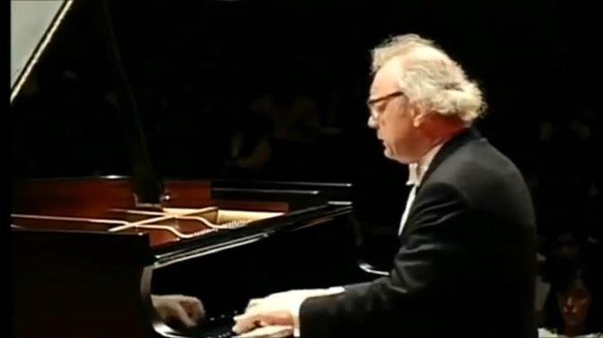 Beethoven - Piano Sonata No. 32 - Alfred Brendel
