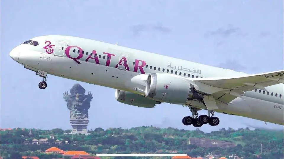 1 HOURS COLOUR of BALI Plane Spotting I Gusti Ngurah rai Airport A380,B777,A350,A330,B737 [DPS/WADD]
