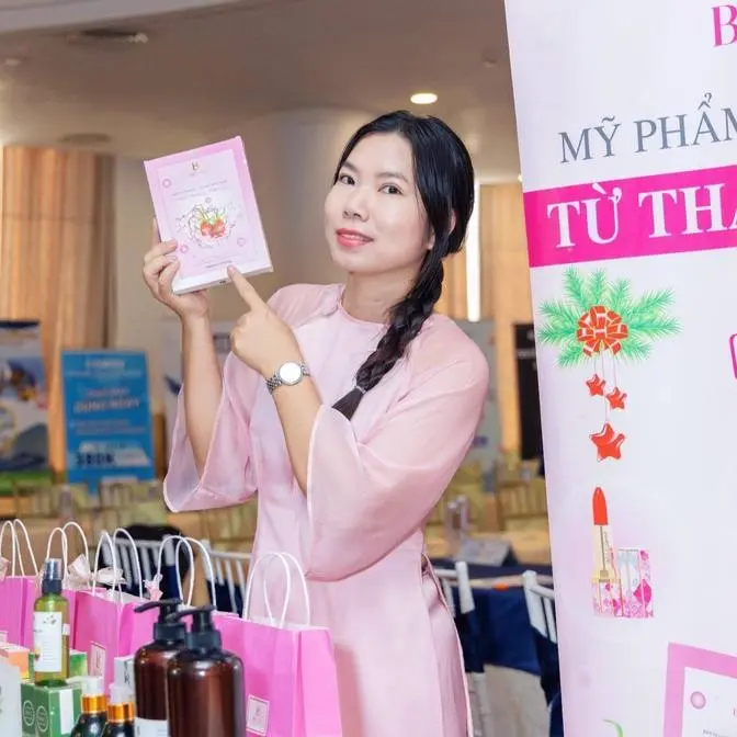 Đoàn Kiều Vân BIOQ