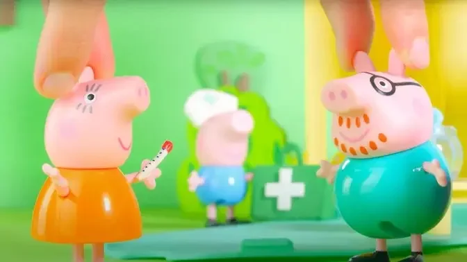 Peppa Pig Official Channel | Chicken Trouble | Play-Doh Show Stop Motion