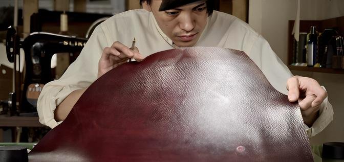  Making Handmade Derby Shoes in Embossed Cordovan Leather