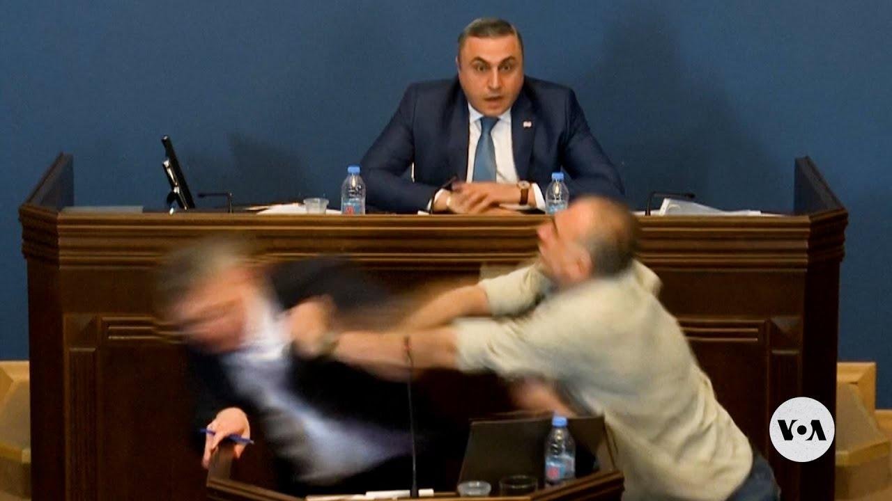 Lawmakers brawl as Georgian parliament considers 'foreign agent' bill | VOA News