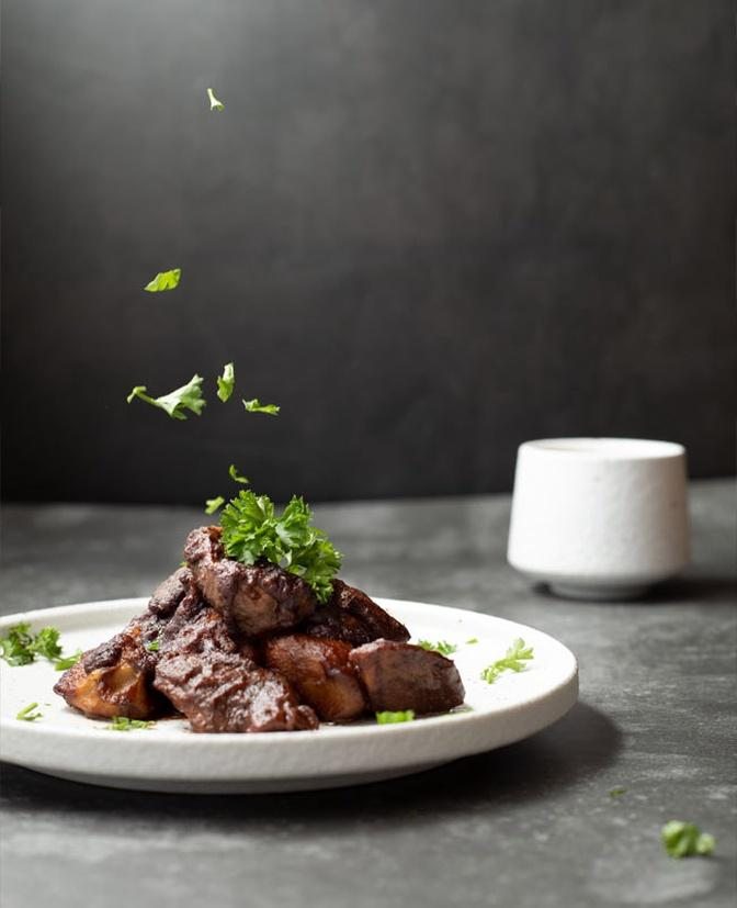 Cherry Leaves and Taro Duck Cooked in Beer