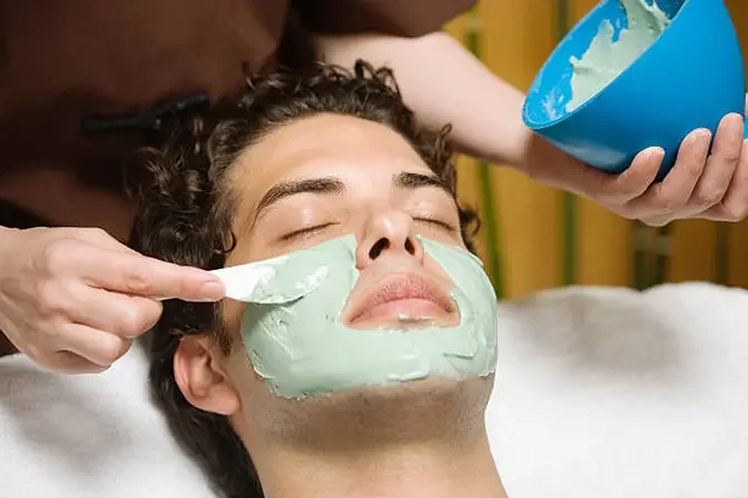 Expert Reviews: The Best Men’s Facial in Dubai