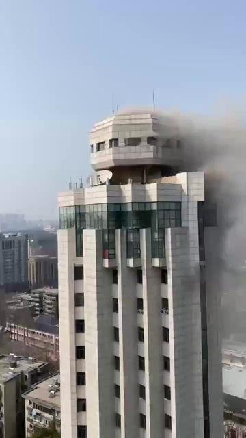 中共兩會期間 江蘇公安廳大樓起火
