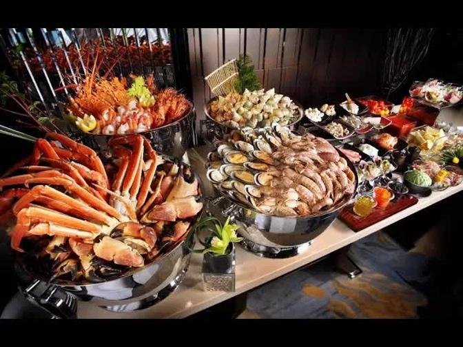 10 Hacks on How to DEFEAT an ALL YOU CAN EAT Buffet