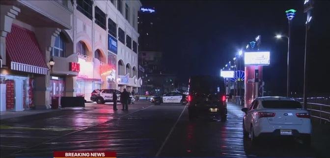 Deadly shooting erupts on Atlantic City boardwalk in front of Johnny Rockets