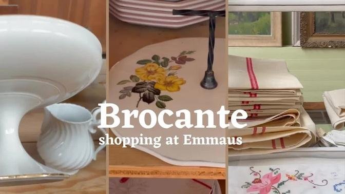 Brocante shopping at Emmaus Dijon in France