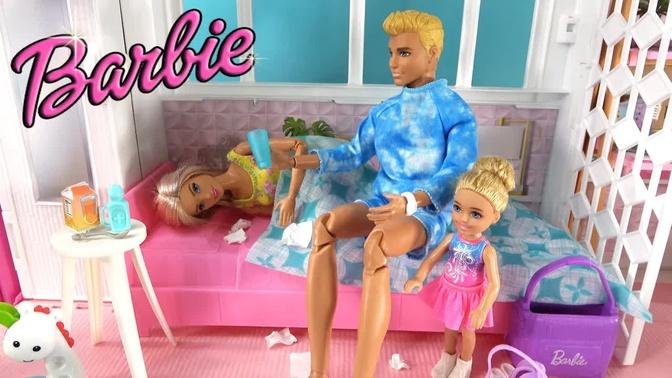 Barbie and Ken in Barbie Dream House w Barbie Sister Chelsea and Baby: Sick Barbie Morning Routine