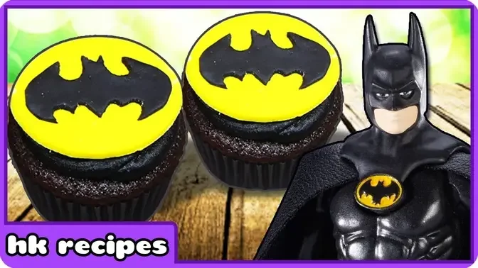 Cupcake Mania _ New Batman & Riddler Cupcakes Recipe _ DIY Treats for Batman  vs Superman
