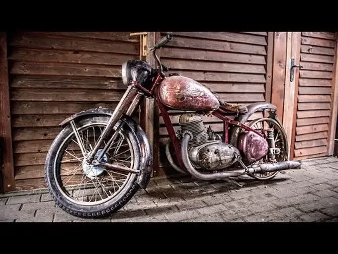 Jawa 250 Perak - Restoration 70 Years Old Army Motorcycle - Part 1