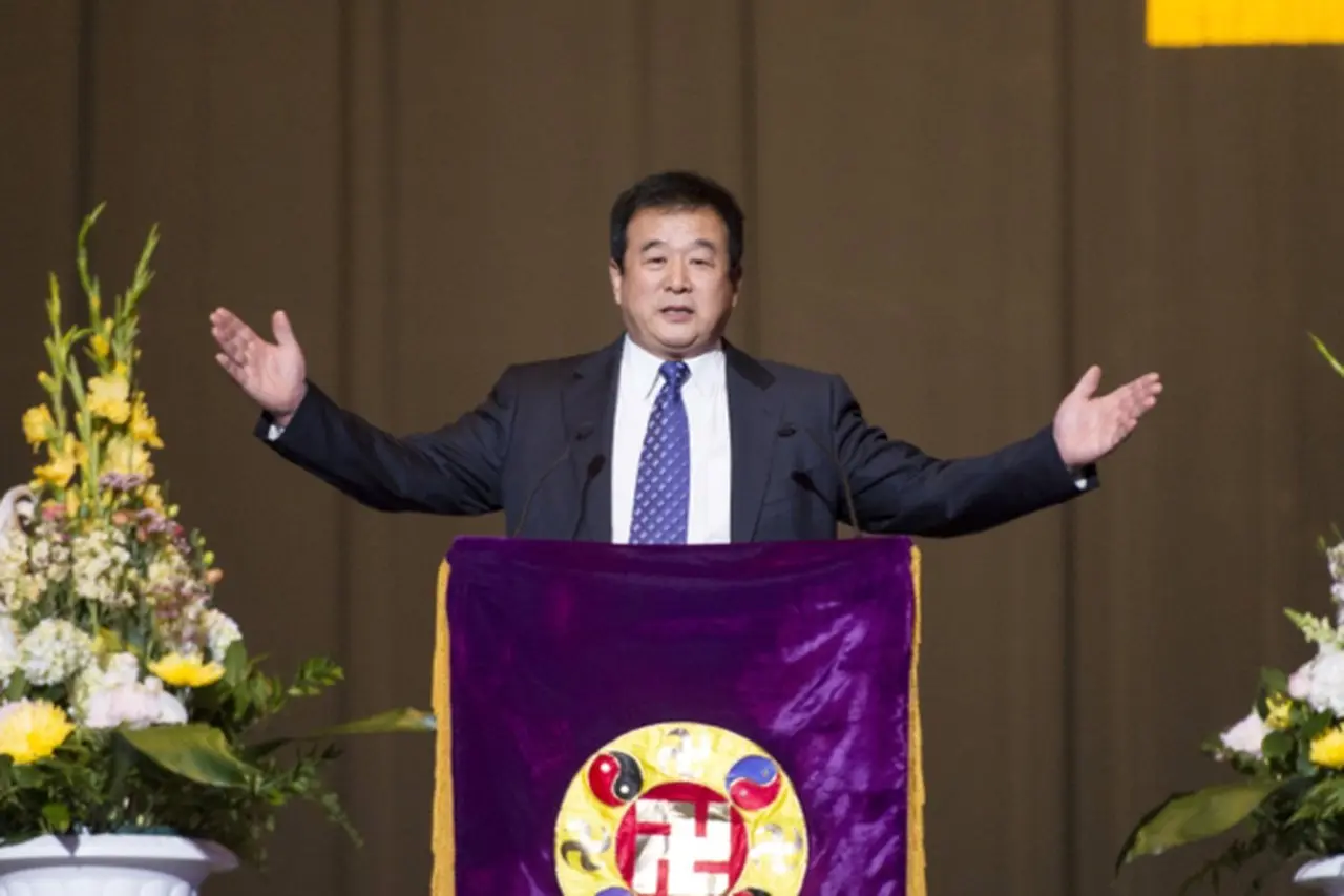 【特稿】法輪功創始人傳功和生活的故事