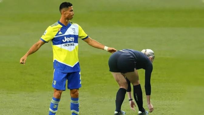 WTF Moments in Football #2