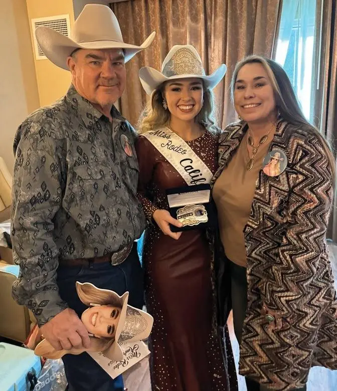 Middleton places in top 10 at Miss Rodeo America Pageant