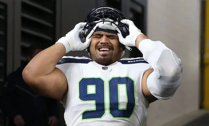 Seahawks let go NT Bryan Mone, clear $5.39M