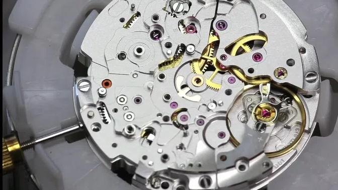 Super Factories： Breitling - 2 Watch Movement