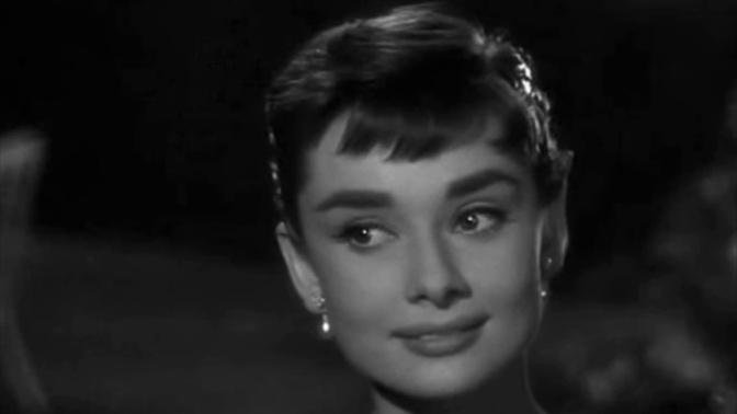 Audrey Hepburn - Moon River