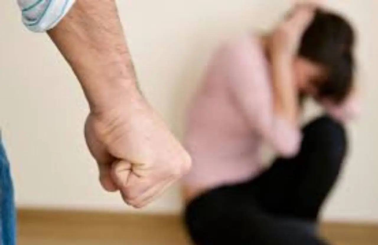 Khi trẻ bị bắt nạt, dạy trẻ cách ứng phó thay vì đánh trả