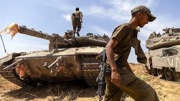 LIVE: Israeli American Hostage Edan Alexander Expected at Military Base