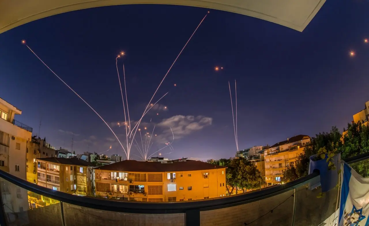 Israel Enacts Wartime Media Ban on Foreign Outlets Citing National Security