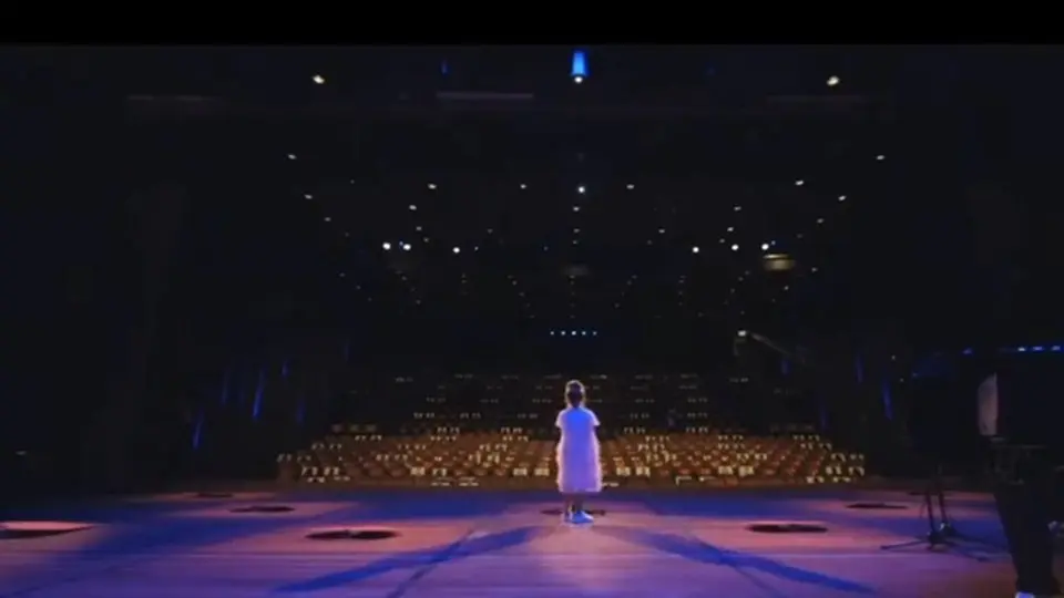 Emma Kok singing Morgen - Hart Voor Artiesten Concert - 16.05.2020