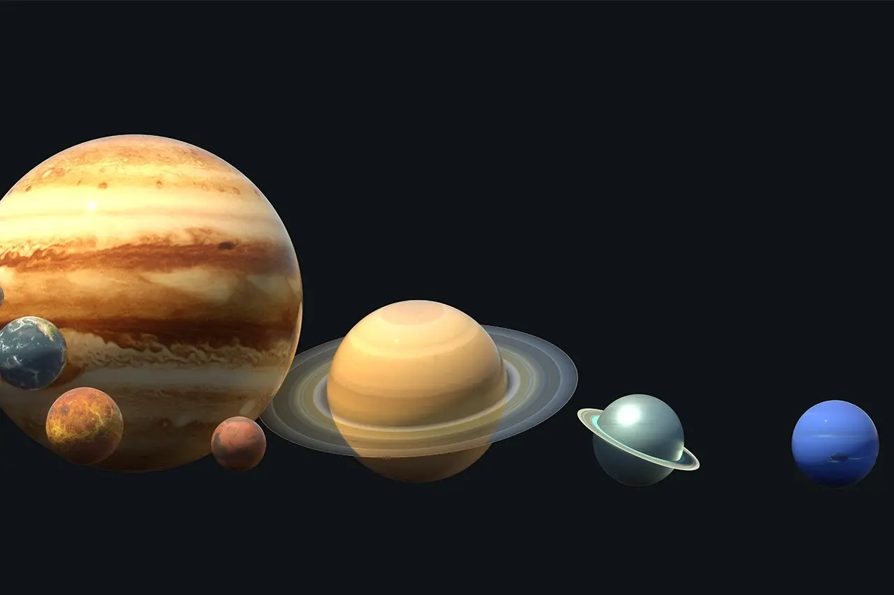 August Planet Parade: Six Planets and the Moon Will Align in the Sky — Here’s What to Know